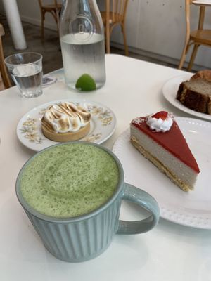   at Comptoir Veggie in Paris