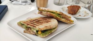 Toasted focaccia at Comptoir Veggie in Paris