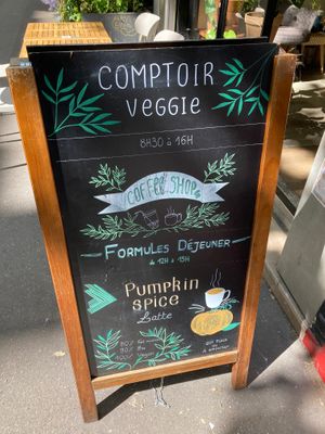  at Comptoir Veggie in Paris