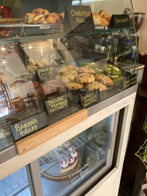 Counter at Comptoir Veggie in Paris