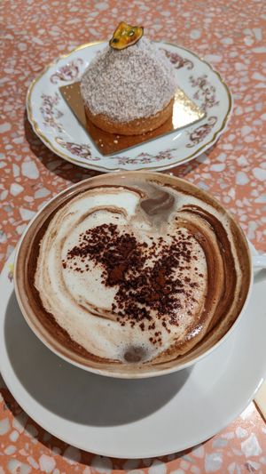  at Comptoir Veggie in Paris