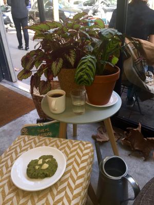 Matcha cookie at Comptoir Veggie in Paris