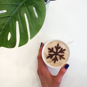 Pumpkin spice latte at Comptoir Veggie in Paris