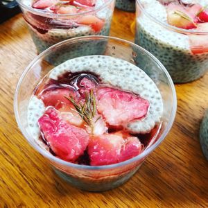 Chia pudding with roasted peaches at Comptoir Veggie in Paris
