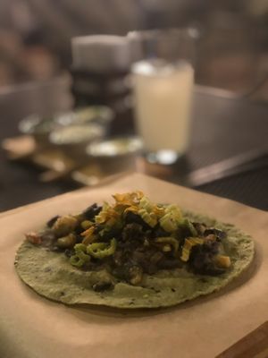 Taco de huitlacoche con frijoles 🤤 at Tacogreen in Queretaro