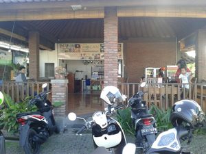 Wr Mogan at Warung Mogan in Dalung