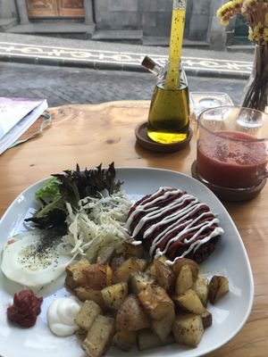 Soy & Red beet hamburger dinner special (with watermelon juice) (vegan) at Treze in Ponta Delgada