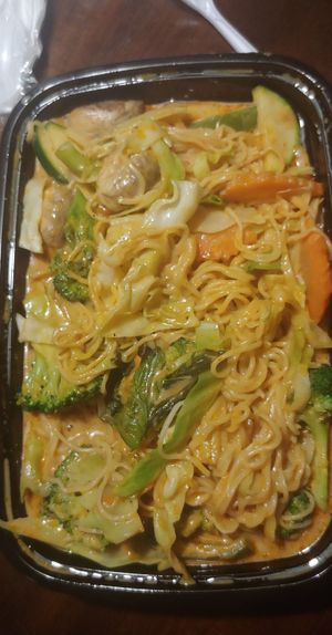Noodles with ba mee peanut sauce and veggies at Five Star Thai Cuisine in Crown Point