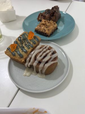 The lemon cake baklava, cinnamon roll something apple I forgot the name of it all tasted amazing  at Bori Vegan in Guaynabo