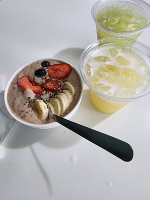 Tres Leche Avena (oatmeal) & Pineapple Ginger Drink at Bori Vegan in Guaynabo