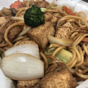 Tofu Lomein at 7 Asian Kitchen in Clyde