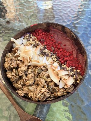 Açai bowl  at Dripping Bowl - Food Trailer in Wanaka