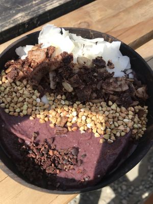 açai bowl at Dripping Bowl - Food Trailer in Wanaka
