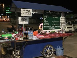 Food stall cart at Ngaung Shwe Thu in Nyaungshwe