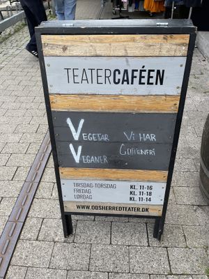   at Teater Cafeen in Nykobing