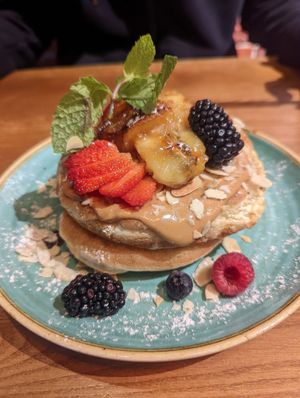 Gluten free pancakes at Zenith in Porto