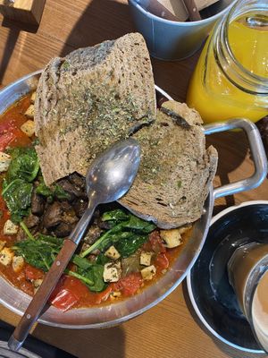vegan Shashuka   at Zenith in Porto