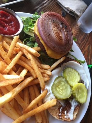 Beat burger  at Seabirds Kitchen in Long Beach