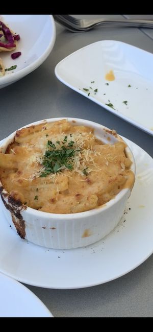 Mac n cheeze  at Seabirds Kitchen in Long Beach