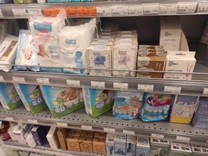 Cotton buds at Celeiro - Vasco da Gama in Lisbon