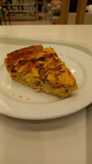 vegan quiche 2,55€ at Celeiro - Vasco da Gama in Lisbon