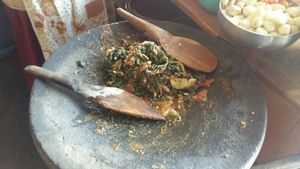 Lotek at Pak Mul Lotek - Food Stall in Yogyakarta