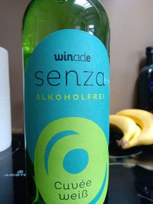 Alcohol-free wine at Mimint Bio Market in Arnhem