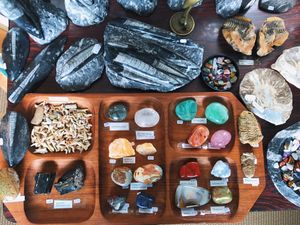 Stones & crystals in our vintage corner at Mimint Bio Market in Arnhem