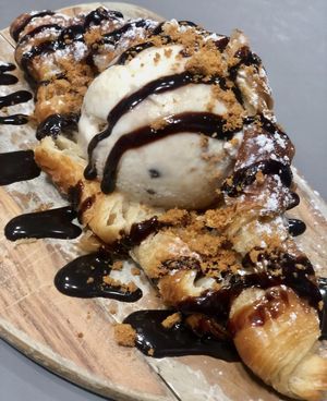 Croissant Vegan  at Malvy's Shakes in Madrid