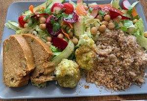 Lunch plate  at L'instant in Tours