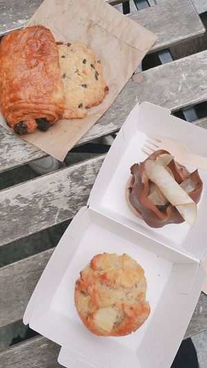 :) at L'instant in Tours