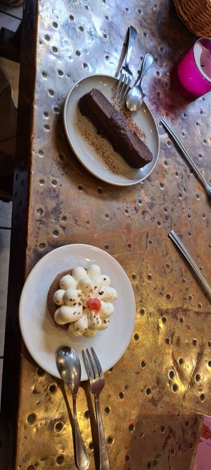 Tartelette au chocolat et au pomélo ❤️ at L'instant in Tours