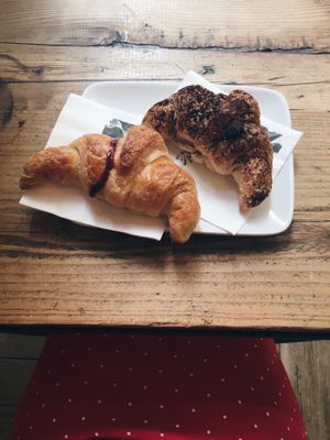 vegan croissant at Shake Cafe - Del Corso in Florence