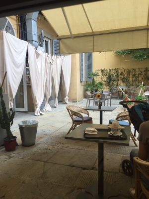 Outside seating  at Shake Cafe - Del Corso in Florence