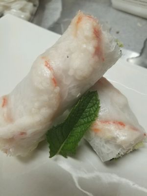 mock shrimp spring roll at Pho Fresh in Rancho Cordova