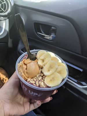 Acai bowl with peanut butter, granola and banana at Juice It Up in Los Banos