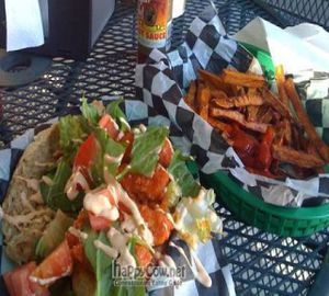 Lunch on Friday Nov 14, 2008: Vegan sandwich & sweet potato fries at Green Vegetarian Cuisine - Quarry Market in San Antonio
