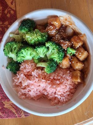 orange chicken bowl at Green Vegetarian Cuisine - Quarry Market in San Antonio