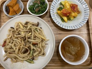 Stir-fried udon set meal, only available during afternoon tea (14:00-17:00) at Original Vegan 原粹蔬食作 - Yuán Cuì Shū Shi Zuò in New Taipei City