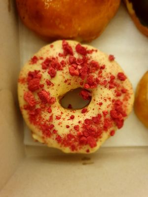 Himbeere at Blue Vegan Pig Shop in Prague