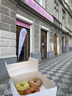  #Veganuary at Blue Vegan Pig Shop in Prague