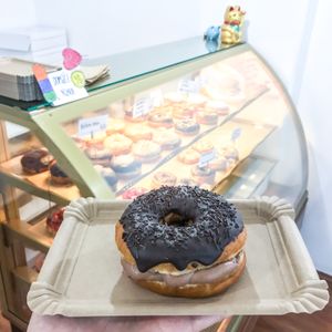 Čokoládová šlahačka s čokoládovou polevou at Blue Vegan Pig Shop in Prague