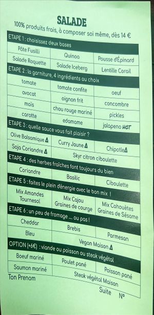 Menu salade   at California Kitchen in Biarritz