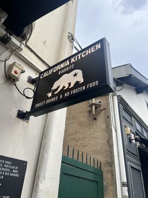 Logo  at California Kitchen in Biarritz