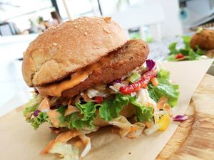 Schnitzel burger at Elephant in the Room in Thessaloniki