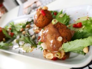 Thai meatless meatballs at Elephant in the Room in Thessaloniki