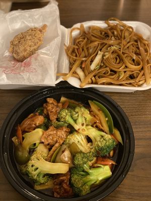 General Tso’s chicken with lo mein and drumsticks yummy   at Ma Ma Wok in Charlotte