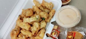 Salt and pepper oyster mushrooms with mayo sauce at Ma Ma Wok in Charlotte