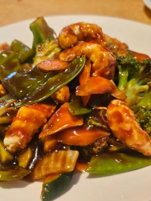 Shrimp w/vegetables at Ma Ma Wok in Charlotte