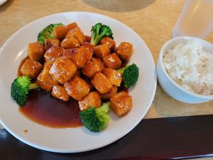 General Tso's Tofu at Ma Ma Wok in Charlotte